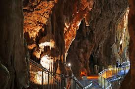 Ingresso delle grotte